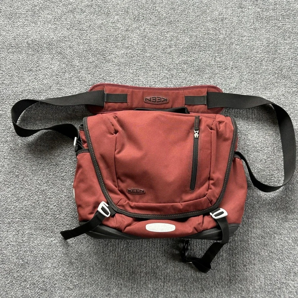 Keen‎ Messenger Bag Mens Large Red Nylon Padded Laptop Crossbody Shoulder